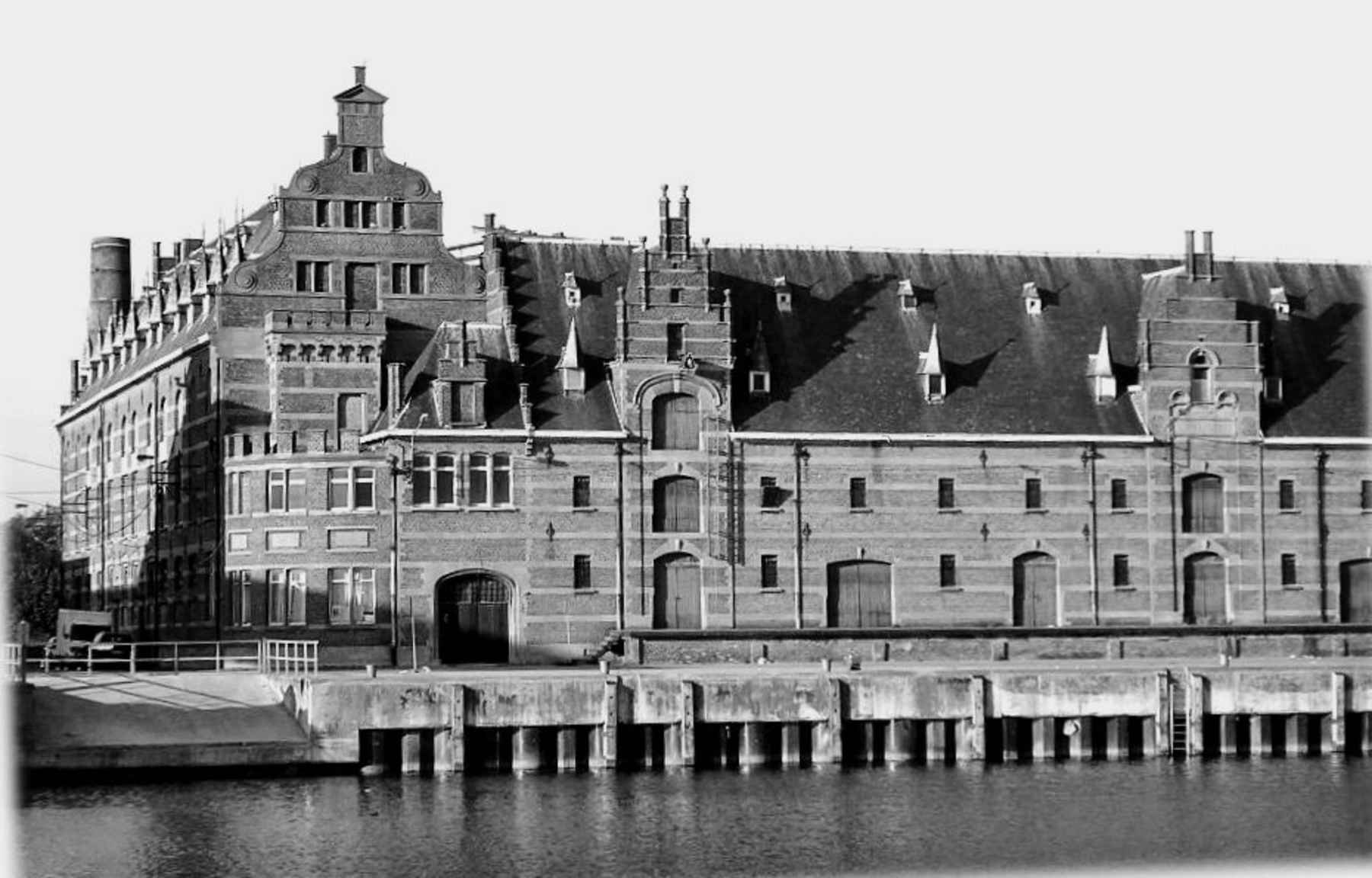 rode-kruisplein-oude-zwemdok-mechelen-weleer